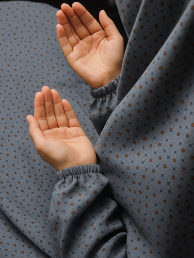 Namaz Chaddar Slate Blossom – HijabOne